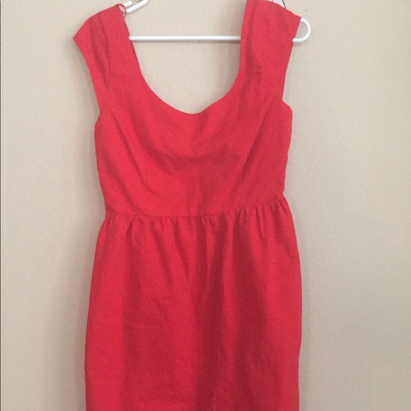 AEO red dress with bow in back - Picture 1 of 3